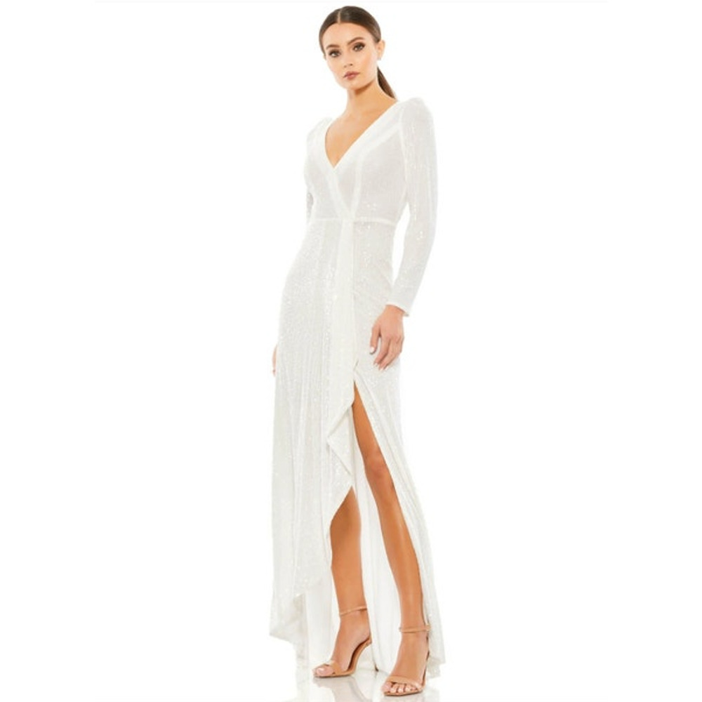 MAC DUGGAL Dress Size 6 Evening Gown Sequin Long Sleeve NEW White V Neck - Picture 9 of 9